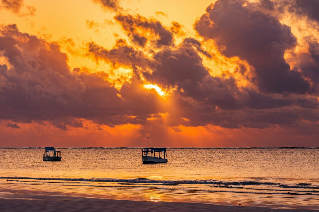 Kenyan Beach Morning Sunrise Sunset Seascapes Oceanscapes Landscapes Diani